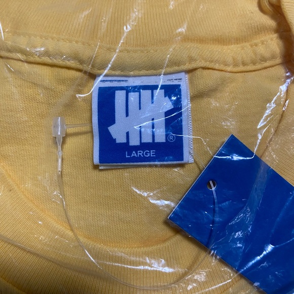 Undefeated Icon T-shirt - Picture 8 of 8